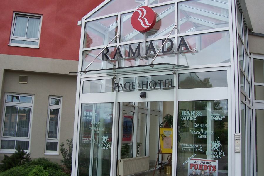 Ramada Vordach Schwarzheide